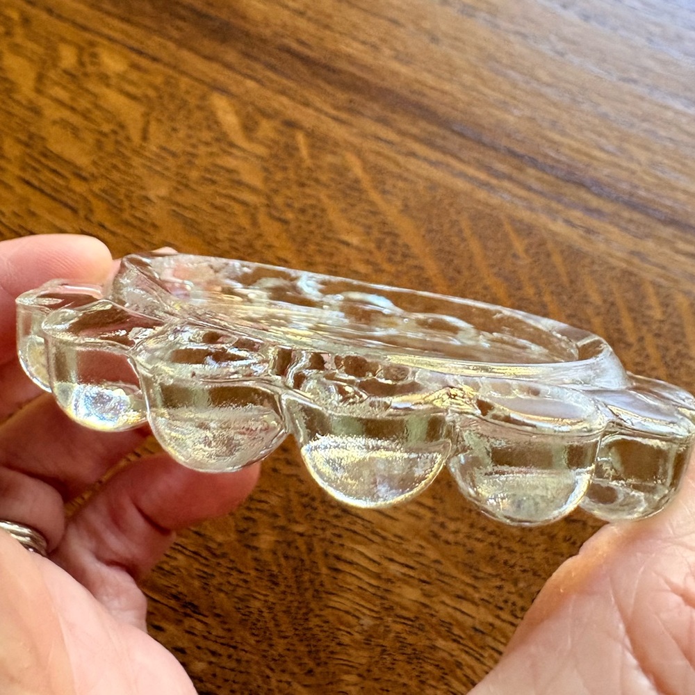 Vintage Clear Glass Candle Holder or trinket box - Picture 14 of 15